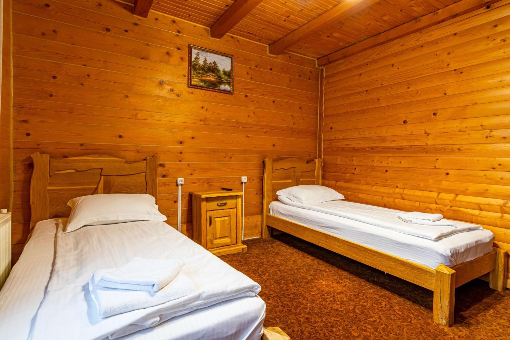Hotel La Кrechunu à Bukovel Extérieur photo