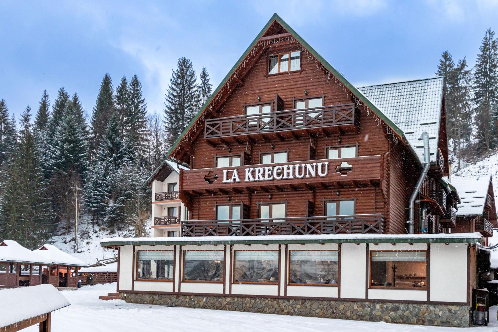 Hotel La Кrechunu à Bukovel Extérieur photo