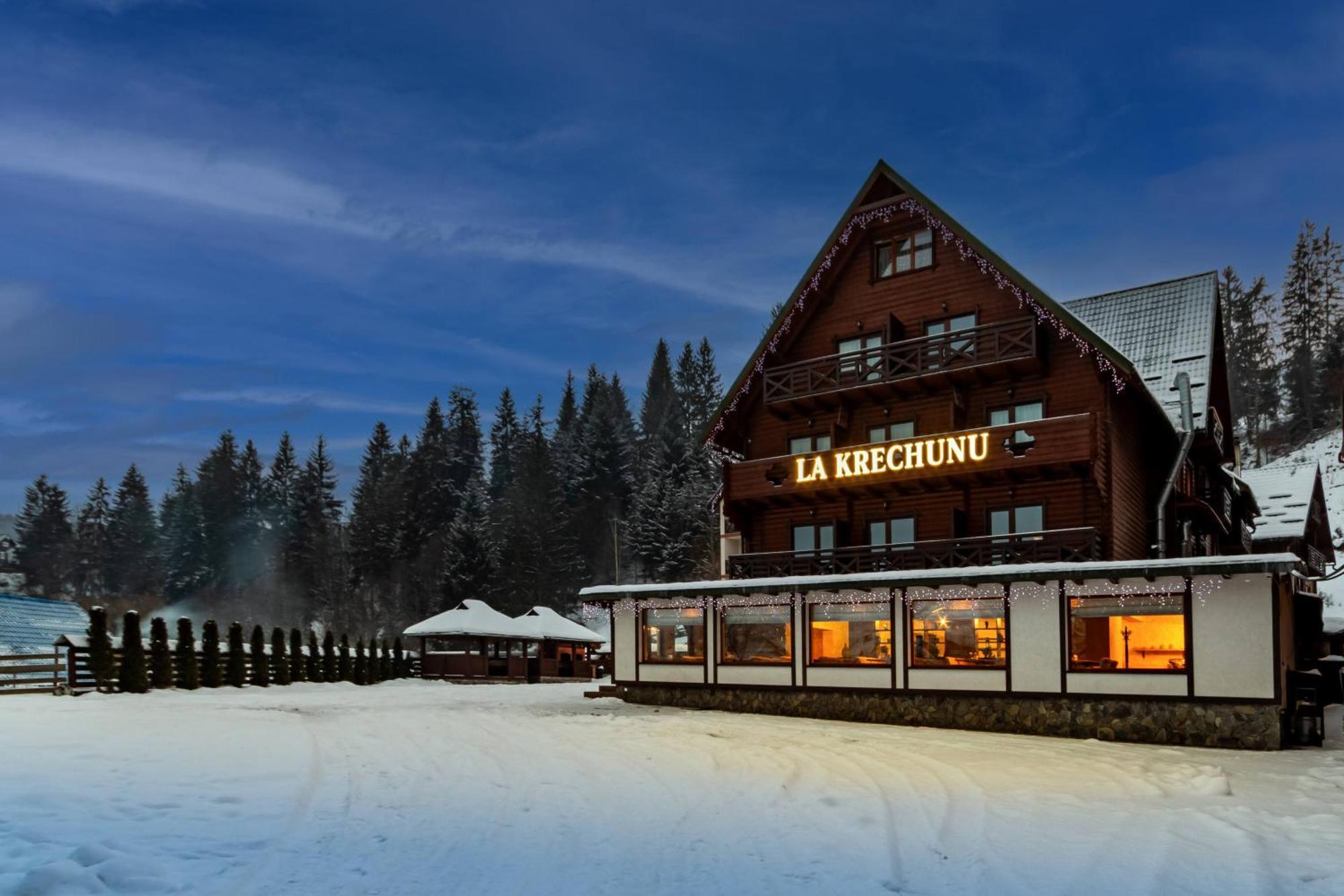 Hotel La Кrechunu à Bukovel Extérieur photo